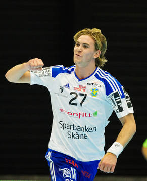 s Anton Hallbäck jublar