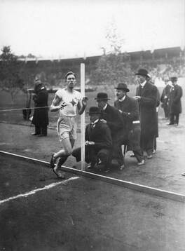 Bohlin sätter nytt record å 800 meter 24-9-1916
