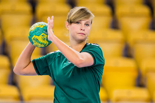 Helsingborgs Martina Persson värmer upp