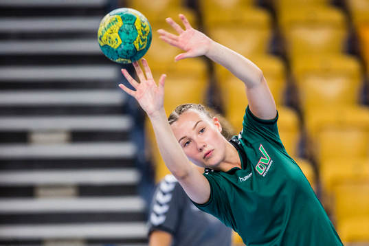 Helsingborgs Elin Nilsson värmer upp