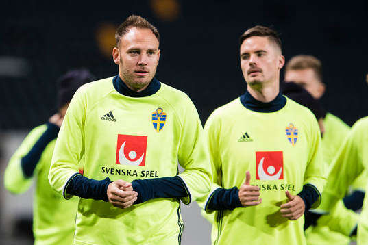 Sveriges Andreas Granqvist och Mikael Lustig