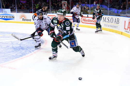 Linköpings Niklas Persson och Frölundas Carl Grundström