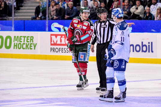 Frölundas Oscar Engsund får matchstraff
