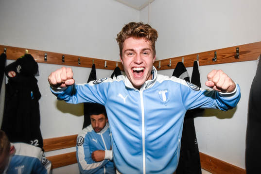 Malmö FFs Mattias Svanberg jublar