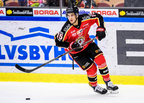 Luleås Christian Jaros med pucken