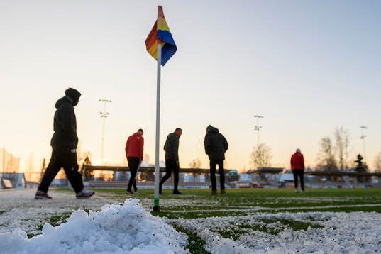 Piteåspelarna inspekterar