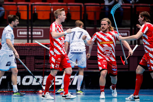Pixbos Patrik Malmström och Tim Wiklund jublar