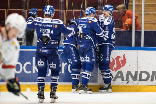 Leksands Joe Piskula Lukas Ericsson Sondre Olden jublar