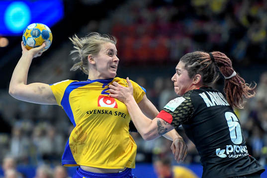 Sveriges Isabelle Gulldén och Tysklands Jenny Karolius