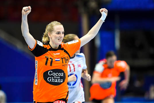 Nederländernas Lynn Knippenborg jublar