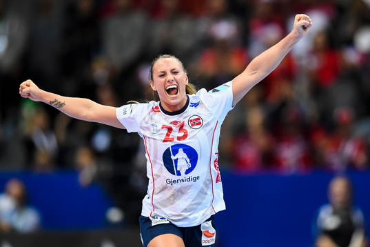 Norges Camilla Herrem jublar