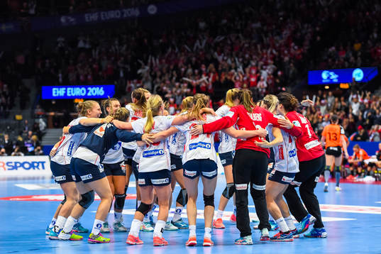 Norges spelare jublar