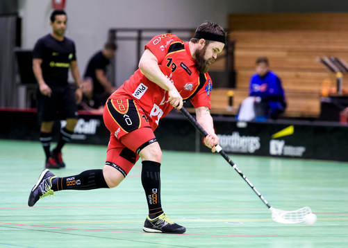 Wibaxs Jonas Strandelin tar skott