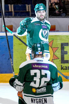 Färjestads Mikael Wikstrand jublar
