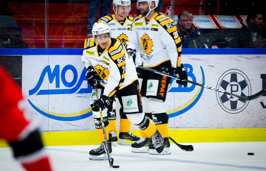 Skellefteås Khalid Ibrahim gör sin första match i A-laget