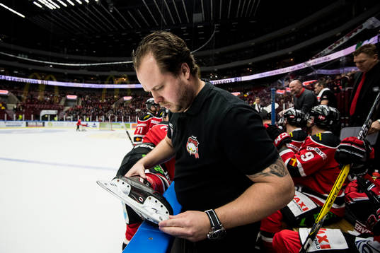 Malmö Redhawks materialförvaltare Christian Persson