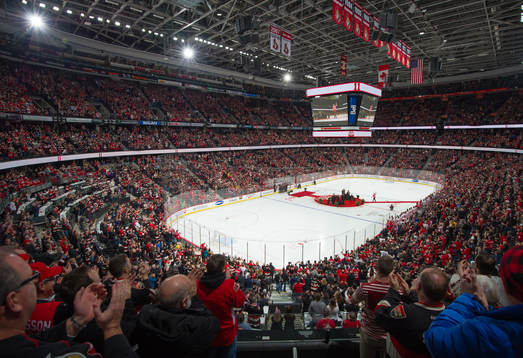 Daniel Alfredsson has his jersey with his number 11 retired