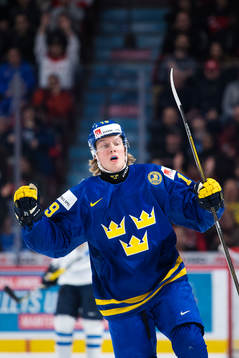 Sveriges Alexander Nylander jublar