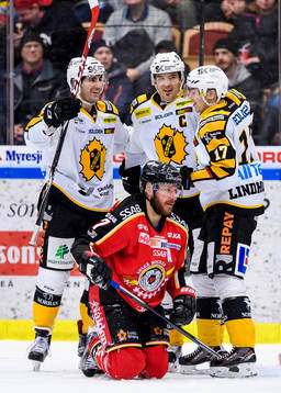 Skellefteås Jimmie Ericsson (m) jublar