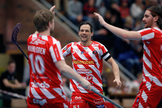 Pixbos Daniel Calebsson jublar