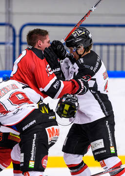 Piteås David Pettersson i bråk med Hudiksvalls Joonas
