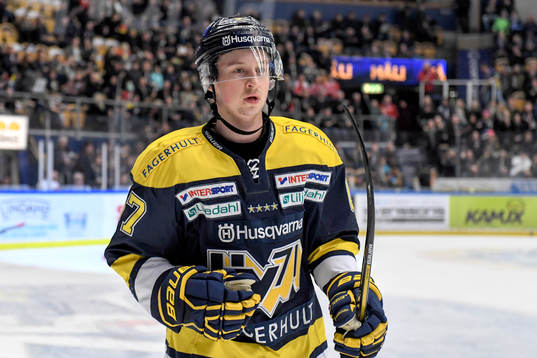 s Christoffer Törngren jublar