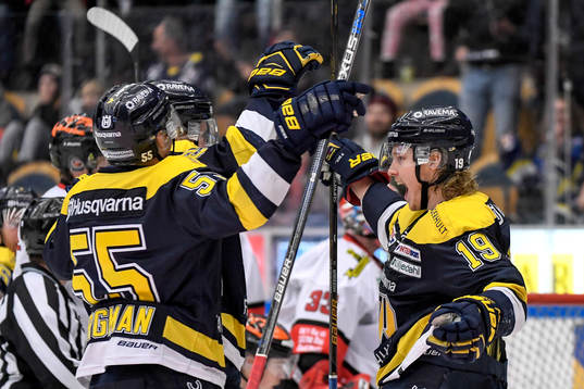 s Erik Andersson jublar