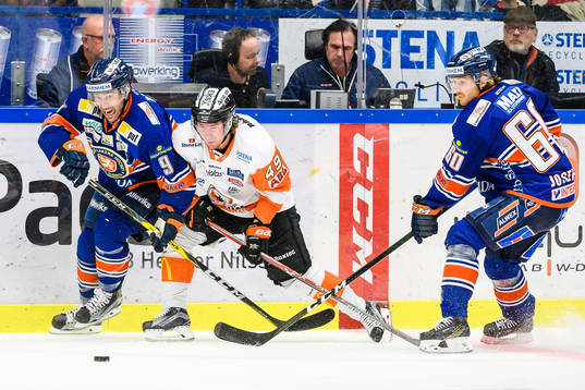 Växjös Josh Hennessy