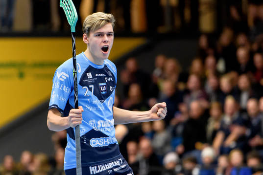 Warbergs Anton Birgersson jublar