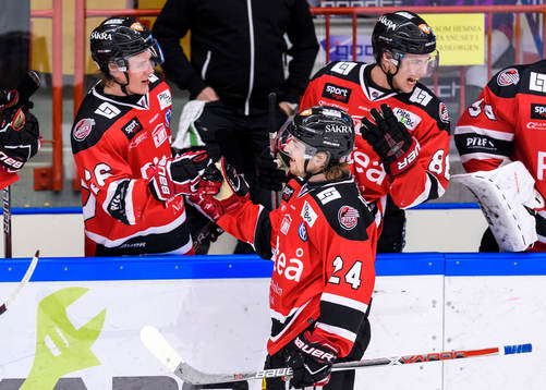Piteås Viktor Sandberg jublar