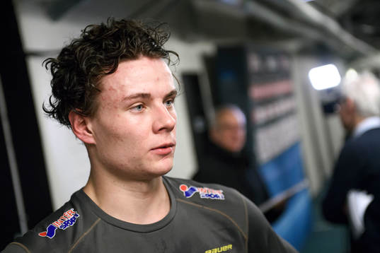 Frölundas Victor Olofsson blir intervjuad