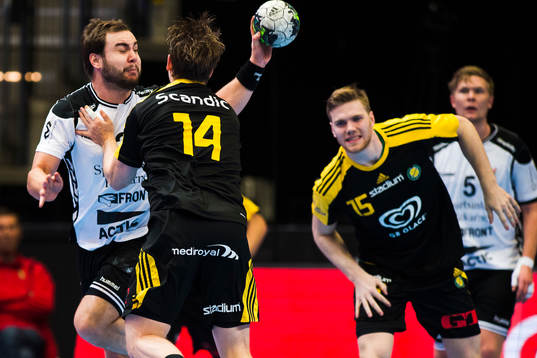 Guifs Emil Andersson och Sävehofs Johan Fagerlund