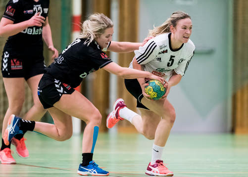 s Sanna Karlsson