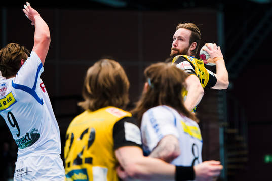Karlskronas Lars Möller Madsen skjuter