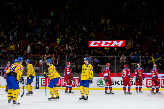 Sveriges Philip Holm och Carl Klingberg deppar