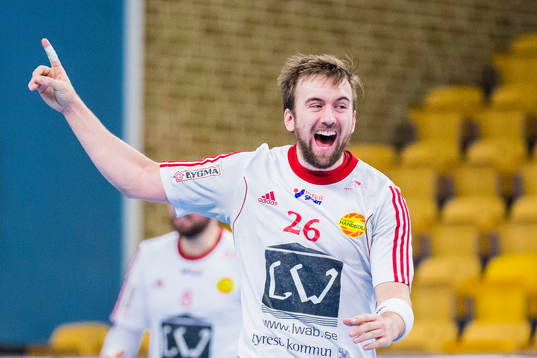 Tyresös Mattias Bejbom jublar