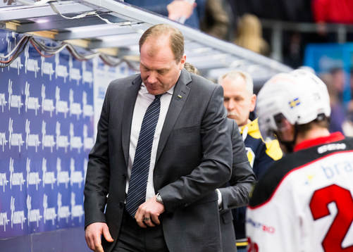 s tränare Johan Lindbom