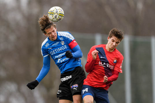 Halmstads Fredrik Liverstam och Örgrytes Daniel Paulson