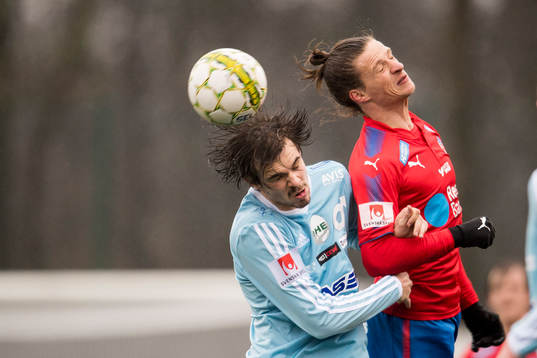 Helsingborgs Jesper Lange i nickduell mot Degerfors