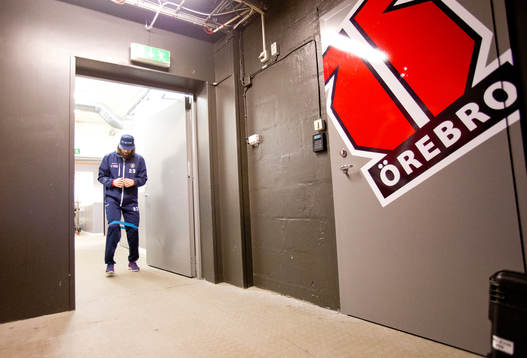 Växjös Ville Leino värmer upp