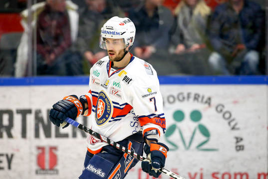 Växjös Jeff Tambellini deppar