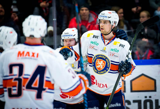 Växjös Emil Pettersson gör 2-3 och jublar