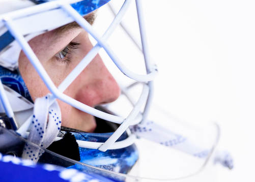 Leksands målvakt Henrik Haukeland på uppvärmningen