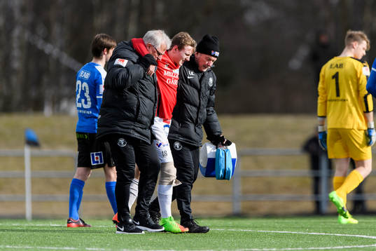 Trelleborgs Hugo Andersson har gjort sig illa och tvingas