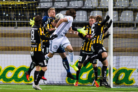 Häckens målvakt Peter Abrahamsson, Erik Friberg,