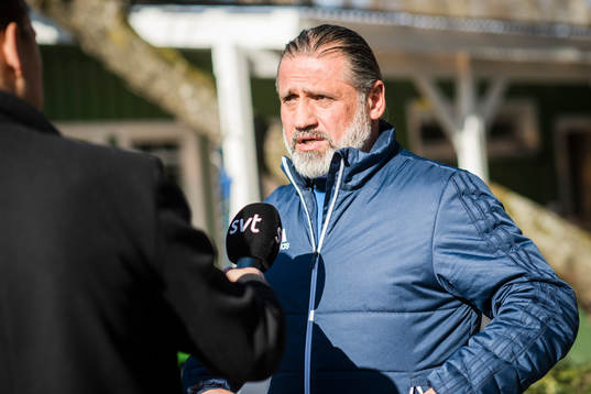 Djurgårdens tränare Özcan Melkemichel
