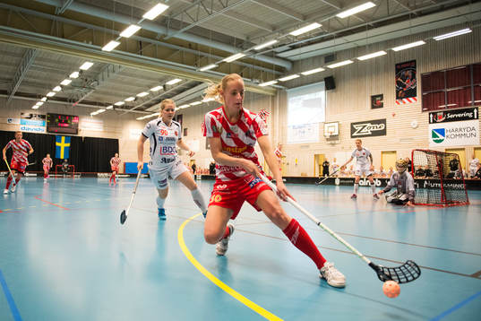 Rönnbys Julia Johansson och Pixbos Alicia Fylke