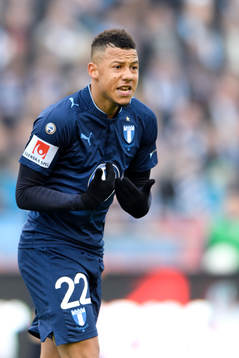 Malmö FFs Tobias Sana reagerar
