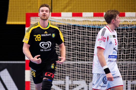 Sävehofs Linus Ekman jublar