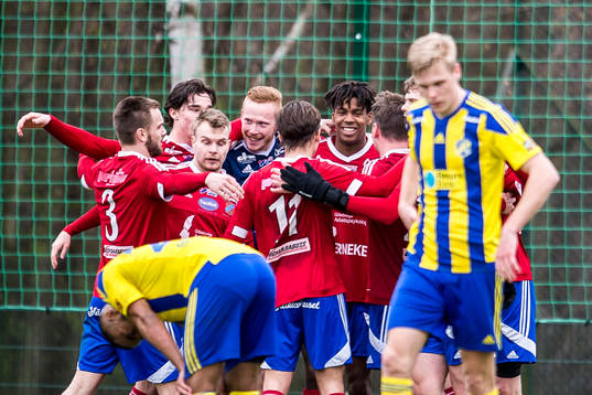 Sävedalens spelare jublar